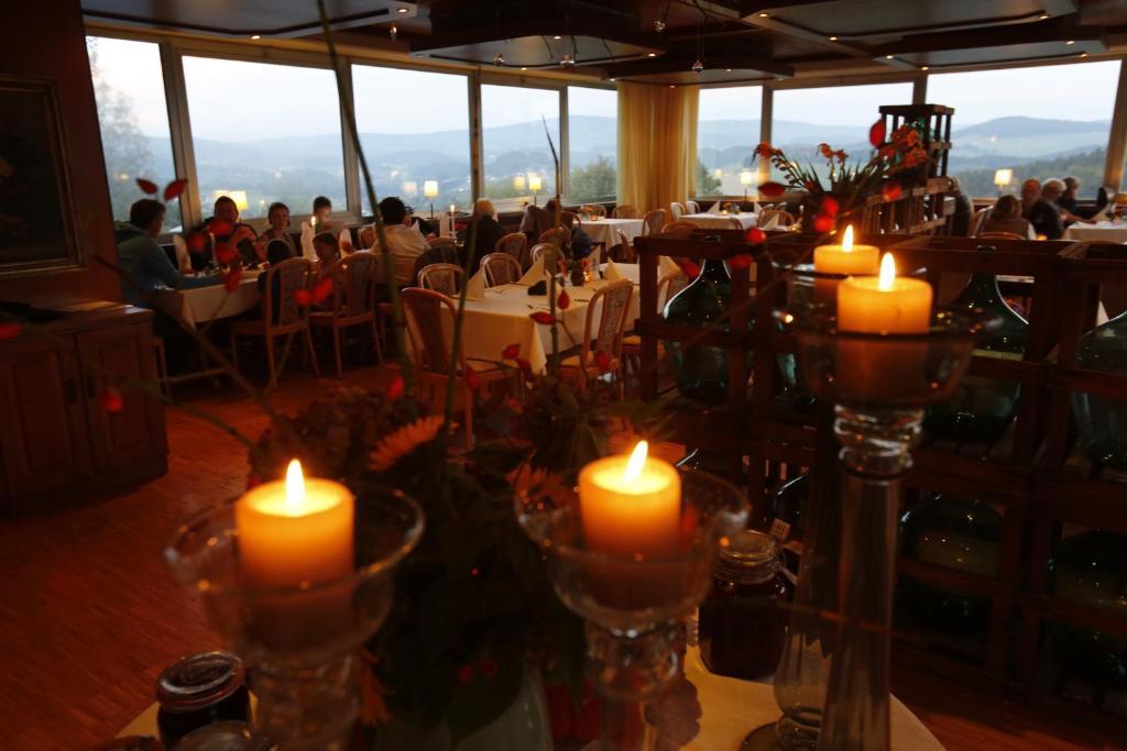 ולדקירכן Landhotel Gottinger מראה חיצוני תמונה