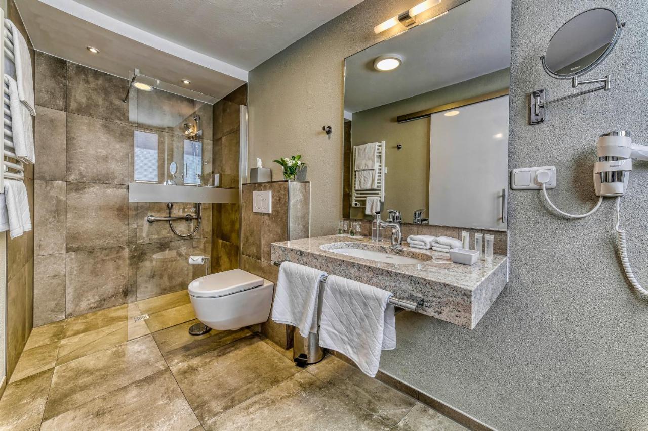 ולדקירכן Landhotel Gottinger מראה חיצוני תמונה