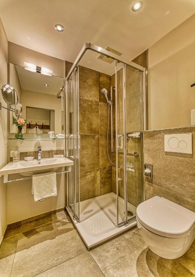 ולדקירכן Landhotel Gottinger מראה חיצוני תמונה