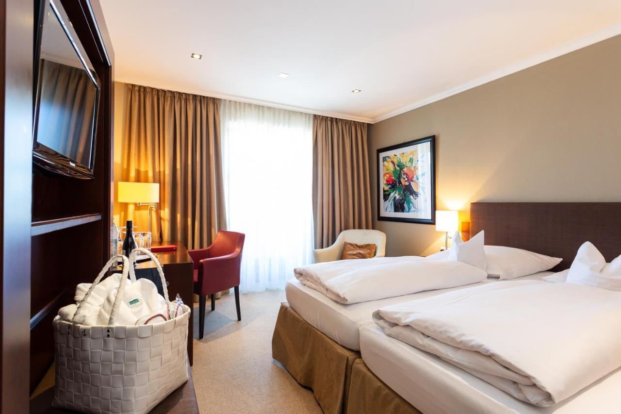 ולדקירכן Landhotel Gottinger מראה חיצוני תמונה